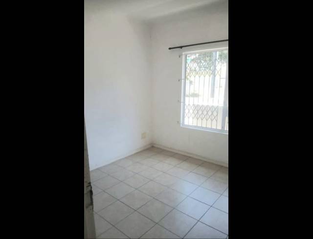 3 BEDROOM APARTMENT FOR SALE IN SEA VIEW